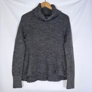 Banana Republic Womens Size‎ L Turtle Neck Sweater Gray Italian Yarn Wool Blend